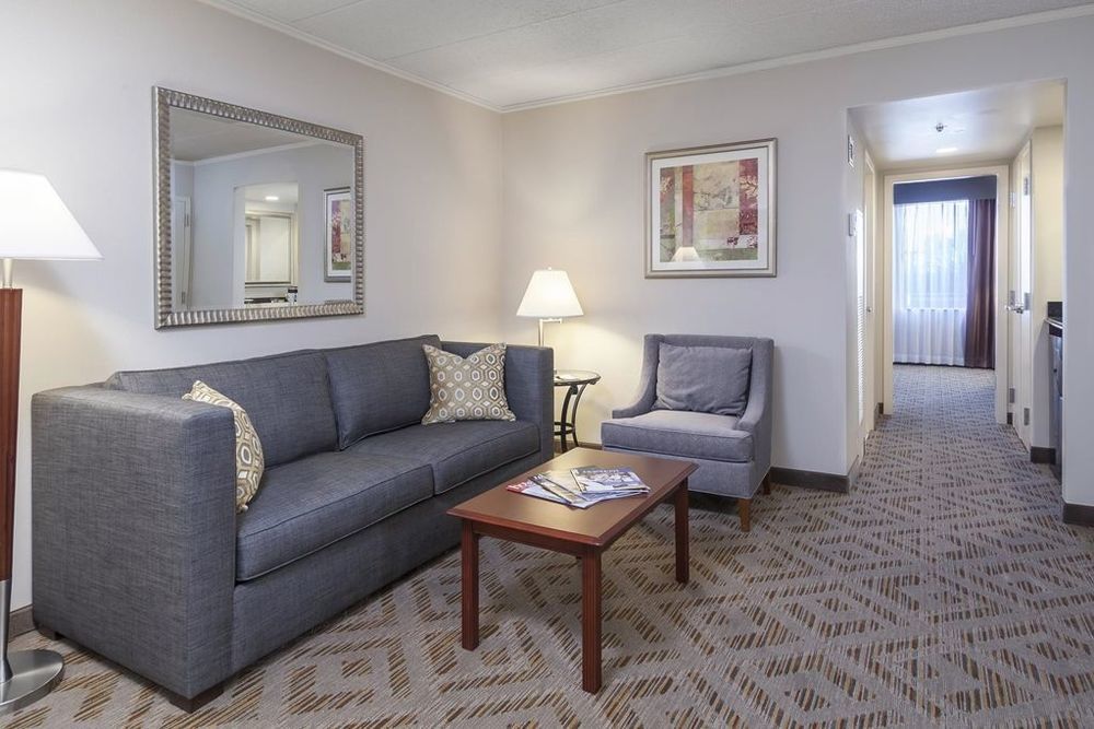 Doubletree By Hilton Philadelphia West 4*